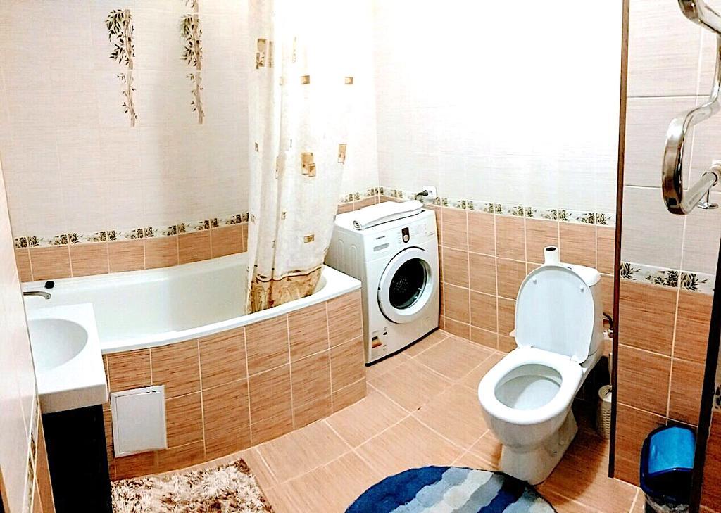 Apartment On Sauran Str Center Astana Exterior foto